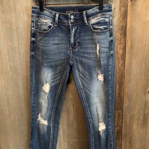 Rue21 Mid Rise Distressed Jegging Blue Wash Size 4 Women’s